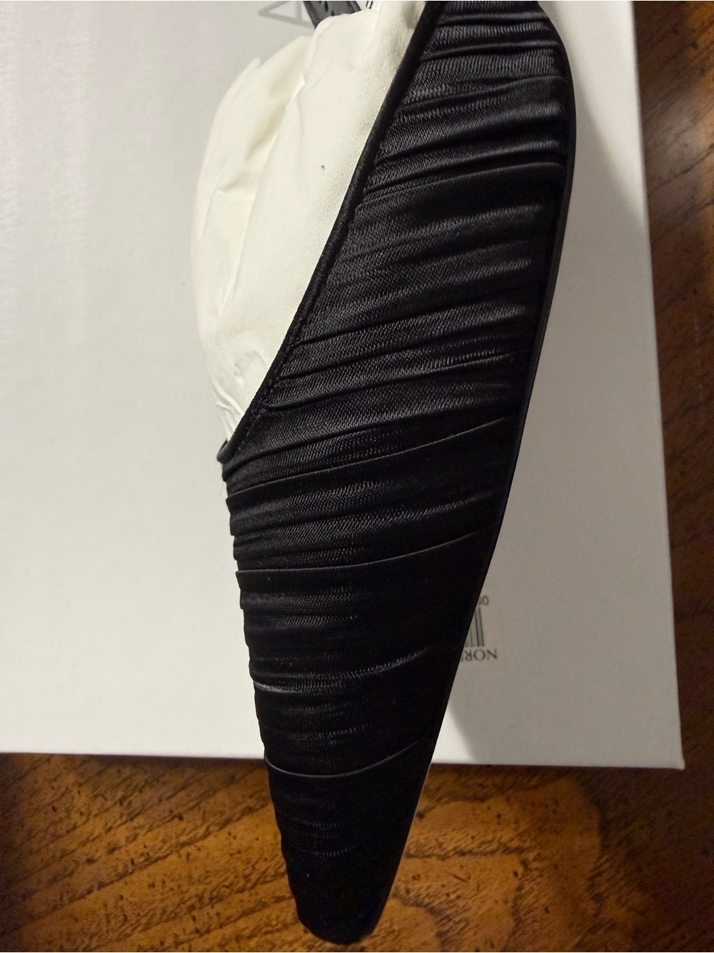 Manolo Blahnik Black Pointed Slip-On Mules - Picture 7 of 7